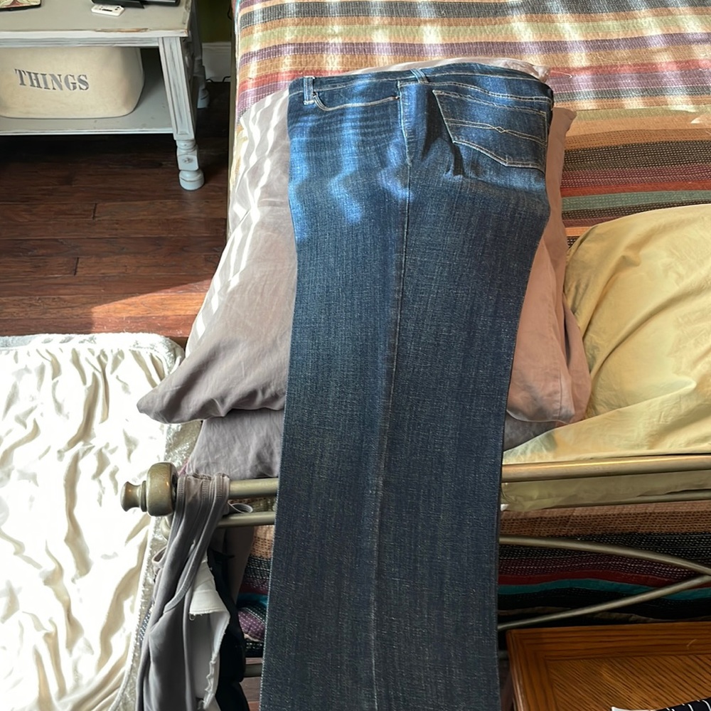 Lucky Sweet boot cut jeans. EUC!